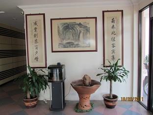 Hotel Lam Seng Pantai Remis Kültér fotó